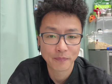 猫咪可以吃生肉吗,生肉的好处和坏处,生鸡肉到底能不能预防疾病让猫咪不得病,生鸡肉能不能治疗疾病!#新手养宠 #宠物知识 #猫咪的日常