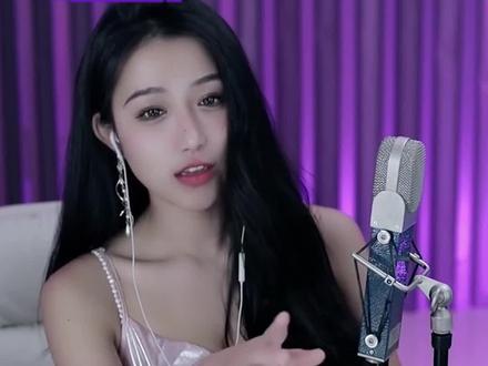 #女主播 #小深深儿 #搞笑 大家看深子姐不就图这点儿黑么/doge