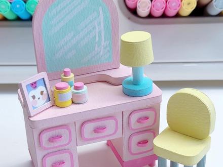 请问这是哪位公主的梳妆台呀👸🏼 闺闺想要闺闺得到
手拿把掐给闺蜜搓个梳妆台!
#diy手工制作 #手作diy #手工制作 #diy #我的手工日常