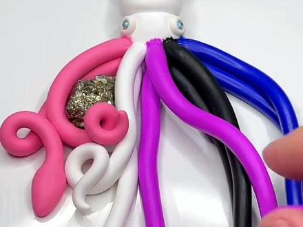 彩色大王乌贼🦑#粘土教程 #手工乌贼#软陶教程 @DOU+小助手
