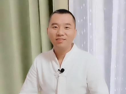 真正的高人不是能言善辩,而是谨言慎行,心直口快容易祸从口出,大智若愚不是真愚~