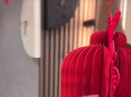 2026马年中式灯笼春字立体蜂窝挂饰摆件过年喜庆春节装饰布置 灯笼春字