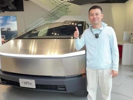 听说降价了,Cybertruck到国内,我买一辆 #马上迎财神 #特斯拉 #特斯拉车主