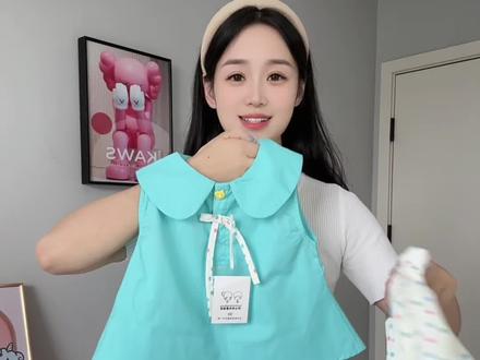 夏季女童蓝色娃娃领背心彩色花苞
裤多巴胺甜美套装#甜美女孩#波点娃娃套装#女童夏季套装#生女儿就是用来打扮的 #夏款穿搭