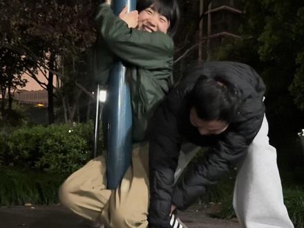 别试!网上说的都是真的😭#盘腿抱柱子 #盘腿抱电线杆