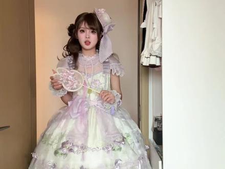 清荷风姿!你真的很米啊! #普通人也能把lolita穿好看 #甄嬛传联名 #lolita洋装 #花与珍珠匣 #lo娘