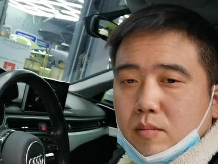 #上热门🔥 #汽车保养与维修 奥迪风门电机,需要的找小李哥!