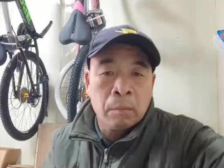 山地车坐垫角度如何调整,#让骑行成为一种生活 #捷安特
