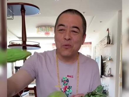 东北粉碎哥高光时刻,真是万物皆可蘸,生姜蘸大酱造得真带劲 #大口吃肉的感觉真好 #吃货 #妈呀太香了 #东北