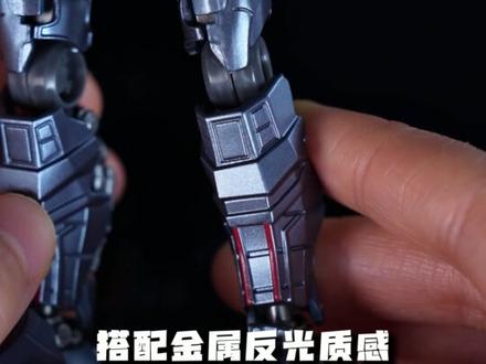三张多的环太平洋,预涂装+发光了,还嫌不够?要求真高.... #混子模玩社 #环太平洋 #危险流浪者 #暴风赤红 #切尔诺阿尔法