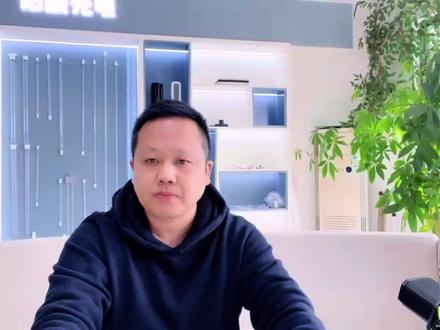 使用紫外线消毒灯
被照伤了怎么办?