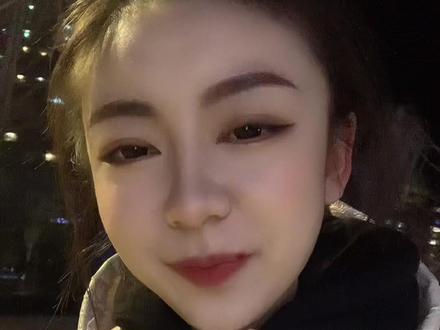 君子慎独,不欺暗室,卑以自牧,含章可贞,大大丈夫立于天地之间,当养天地浩然正气,行光明磊落之事,克己,慎独,守心,明性,以克人之心可己,以容己之心容人~@抖音小助手 原创搜索@🐑妞妞,太有才华了