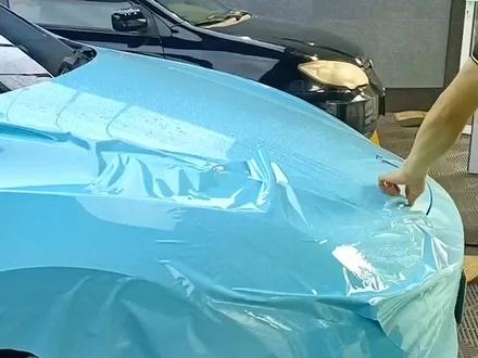 TPU改色膜施工技巧,也叫真漆膜,也叫改色车衣。#汽车改色贴膜培训 #汽车美容培训 #撸车日常 #技术分享 #武汉汽车贴膜培训