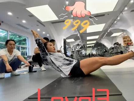 你可以做30秒这个hollow Rock动作么? #腹肌控 #挑战香蕉船