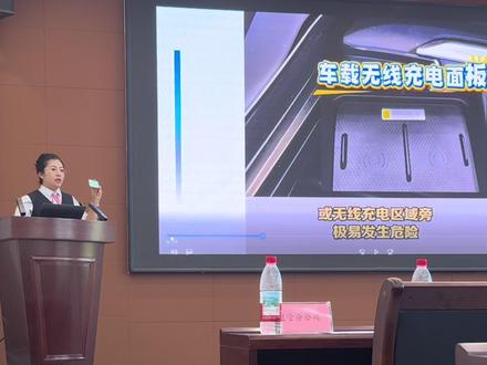 高速公路运营管理 #全国安全生产月
#安全生产风采大赛
一等奖 作品展示
希望更多司乘人员,更多看到视频的朋友
“平安出行 安全回家”@沧廊(京沪)高速公路