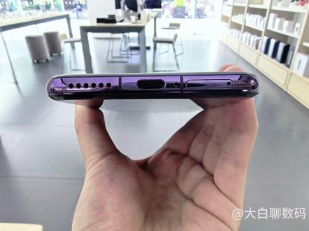 华为手机清灰,一句话的事! 唤醒小艺,说「清理灰尘」,手机自动震出灰尘!
杂音破音、音量变小直接解决,华为用户赶紧码住!
#华为手机 #手机使用技巧 #小艺 #手机清灰 #数码干货