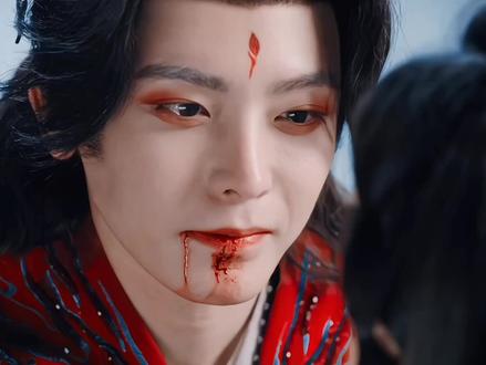 “小叶子下线了,虽然它就是红烨的一缕元神,但是还是舍不得#逍遥将甜虐进行到底 #电视剧逍遥