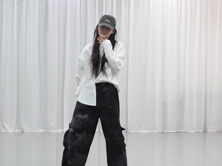 回复 @摘星的评论 要的教程来啦!!!快学起来吧!!#左奇函 #左奇函进行曲 #舞蹈教程 #抖音热门舞蹈计划 #青年创作者成长计划