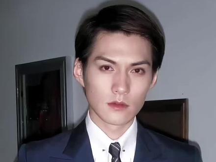 他是真的帅#热门 #那些年追过的剧演员 #完美侧颜杀 #抖音 #抖音二创激励计划