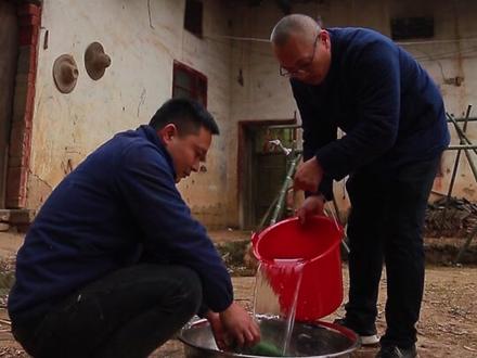 这样的竹筒饭你还学不会,我去你家亲自教你!!#竹筒饭 #农村美食 #乡村味道