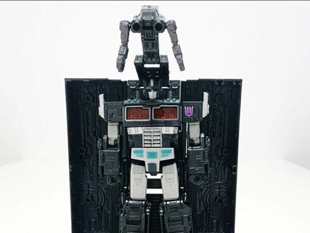 变形金刚玩具 暗黑擎天柱 天灾擎天柱 简评 速变 对比。
小时候买不起的玩具010-天灾擎天柱,L级别,围城擎天柱重涂,配备了大量武器和车厢。喜欢的朋友麻烦您点赞、关注、评论吧,非常感谢!#变形金刚 #变形金刚玩具#擎天柱#霸天虎#汽车人