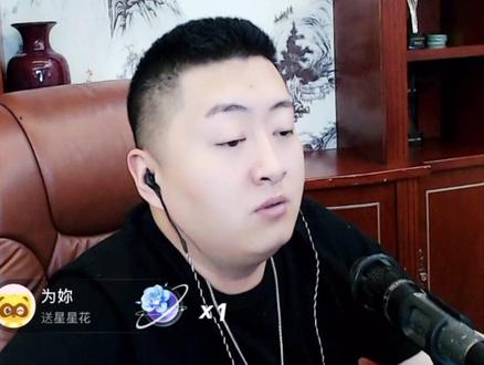 哲子这人,我认为挺好的#歪歪 #小洲 #阿哲 #舞帝利哥