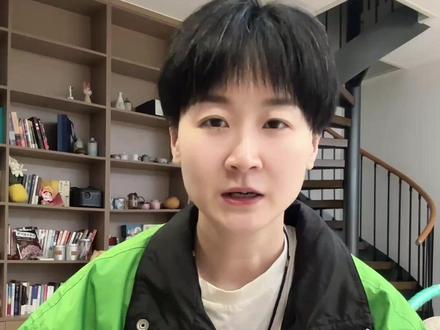 几家欢喜几家愁!男队加油! 澳门世界杯小组赛收官,国乒交出了一份让人心惊肉跳的成绩单。女队六人全员晋级,十九岁小将覃予萱生擒早田希娜;可男队这边,梁靖崑、周启豪双双倒在决胜局。六女对二男,王楚钦再次陷入单核带队的死局。这一战,有人封神,有人梦碎。
#王楚钦 #梁靖崑 #孙颖莎 #覃予萱 #澳门世界杯