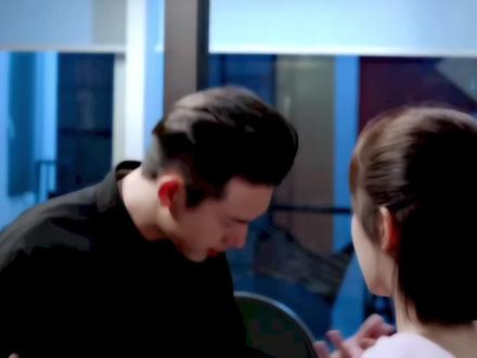 姐姐平时都化这么浓的妆吗#杨紫 #李现 #亲爱的热爱的