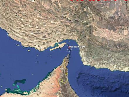 影响霍尔木兹海峡复航的一个制约因素——航运战争险费率,有了初步的解决方案;但各家航运公司敢不敢、以及何时开始通行该战区,还有待后续观察。
财新3月6日从几家航运企业获悉,国际保险公司已重新签订进入波斯湾和霍尔木兹海峡的船舶新战争险合同,战争险费率为船体重置价值的1%,并且每7天续保一次——战前,波斯湾的战争险费率仅为0.25%。
……
请上财新网阅读全文。可使用优惠代码:*CX*_OHNTEF22 上财新网搜索打开,获五折月订优惠。优惠数量有限,先到先得,五天有效。