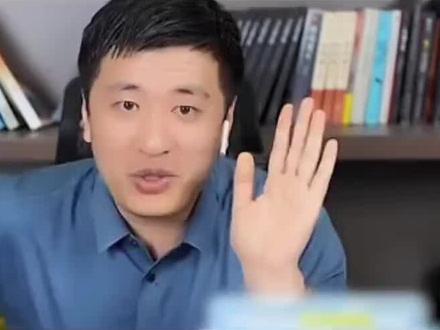 张雪峰老师手把手教你报专业:专科比普通本科更好就业的三个专业。张雪峰老师直播间连线,推荐专科比普通本科更好就业的三个专业#手把手教你稳就业 #就想说点大实话