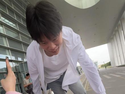 三轮车机场接人#日常生活