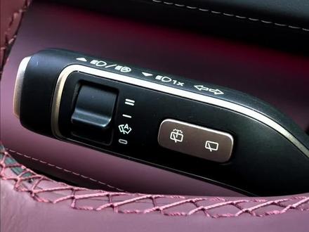 蔚来es8怀挡功能及雨刷器使用教程,记不住记得点赞收藏#蔚来 #es8 #怀挡 #雨刷器