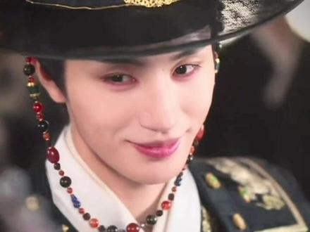 “奴才在” 真情 像梅花开过~#张翅 #裘见青 #糟糕和闺蜜穿书把反派玩坏了