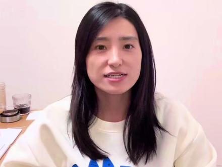 没想到啊,狙击蝴蝶 又把多少人的少女心给撩起来了 #狙击蝴蝶弟弟表白被拒 #吴夏帆带着狙击蝴蝶售后来了#陈星越是懂让陈妍希周柯宇放饭的#狙击蝴蝶分手名场面#狙击蝴蝶弹幕单开一桌