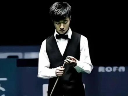 吴振宇7-1天胡开局、刘政杰反手7连鞭反超比分!#吴振宇 #刘政杰 #乔氏超级分站赛