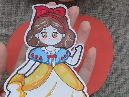 15秒学会制作小学生好书推荐卡,这次是格林童话白雪公主
#好书推荐卡 #阅读卡 #读书卡 #格林童话 #小学生手工