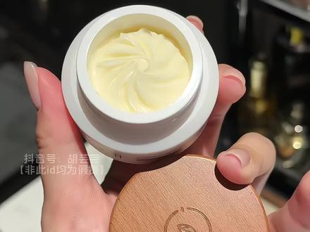 白嫩妈生皮来的毫不费力#谷雨美白油霜#面霜#护肤