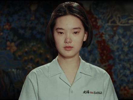 草东的这首《但》 藏着对鼓手凡凡的无尽思念 藏着对现实的尖锐批判 更藏着每个人青春里的妥协与挣扎#草东没有派对 #但 #摇滚 #音乐 #抖音精选
