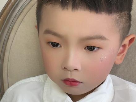男童主持妆画法-抖音