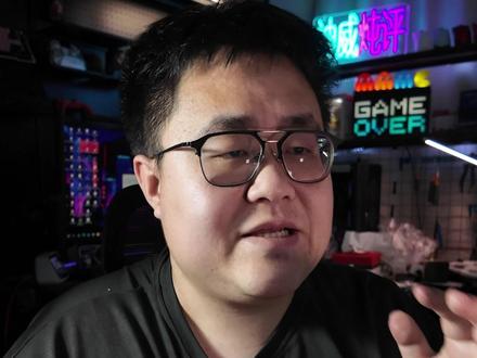 高通Arm架构的笔记本到底是谁在用? ARM架构的笔记本买的时候一定要三思哈!软件通用性比苹果差,如果不是很实惠不建议冲,尤其是学生!!!尤其是专业需求的用户!!!#高通骁龙 #arm笔记本 #arm架构win11 #高通笔记本#青年创作者成长计划 @抖音小助手 @DOU+小助手 @DOU+上热门 @DOU+