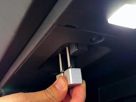 福特保养前自己更换一下带香氛的空调滤芯!省钱省时的同时还能享受自己保养的快乐趣!一分钟教会你如何更换!#汽车好物#汽车用品#空调滤芯#空气滤芯#香薰空调滤芯