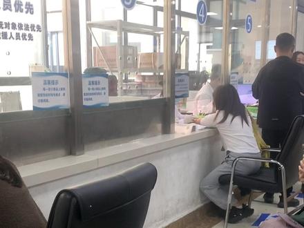 宫外孕腹腔镜手术出院第7⃣️天复查 HCG降到55 医生说伤口彻底恢复需要半年 最大的运动只能慢走#我的生活日记 #宫外孕 #腹腔镜 #术后恢复