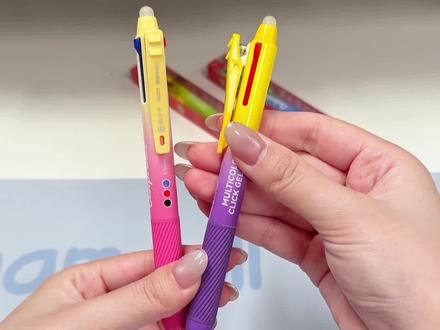 要不是学生跟我说,我都不知道他们在用这种可以擦的#三色笔 ,一笔三色随意切换,标注做笔记贼方便,写错了直接用自带的橡皮擦一擦就干净了,还不影响二次书写。#文具安利 #学习用品 #中性笔 #学生党必备