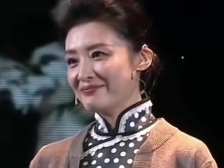 可她给我一种她就是宋庆龄的感觉#周涛