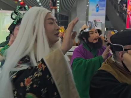 《八戒》金宝最近新出一首歌《起锅烧油》#雪饼猴 #雪饼猴王铁柱 #王铁柱 #铁柱 #长春动植物公园