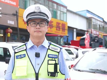 “老头乐”一点也不快乐,这些危险你必须知道! (拍摄:崔靖 任鹏 制作:侯书琦)#汾阳市交警大队 #安全出行 #安全第一