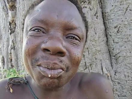 一锅属于哈扎比部落的奢华盛宴 #原始部落 #非洲生活