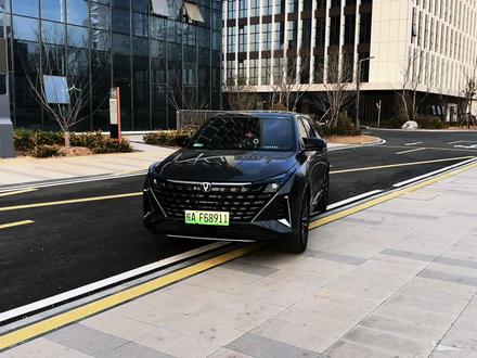 刚提uniz的车友们,很多人还不知道咱们车机导航怎么使用,哪些设置是需要打开的,今天一期视频给大家讲解清楚,让你们以后用导航方便很多!记得点赞关注收藏哦,避免之后找不到了!#长安uniz #车机互联#车机导航使用技巧 #每天一个用车知识 #知识分享