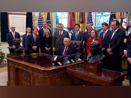 国产芯片临门一脚,特朗普想通了,让英伟达向中国出售更先进芯片 #聊聊国际关系#硬核深度计划#英伟达 #昇腾芯片