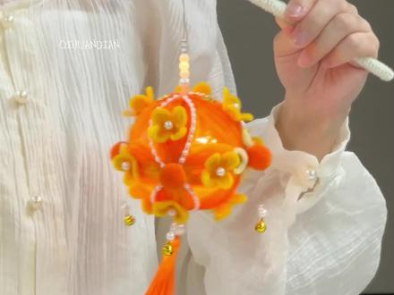 就这个迷你绣球灯萌之萌之 快喊闺蜜来学#扭扭棒教程 #灯笼 #元宵节灯笼 #礼物 #手工diy